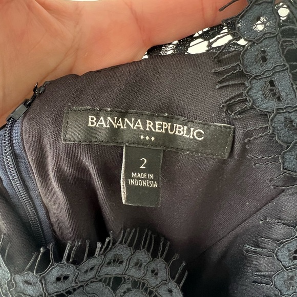 Dress - Picture 4 of 4